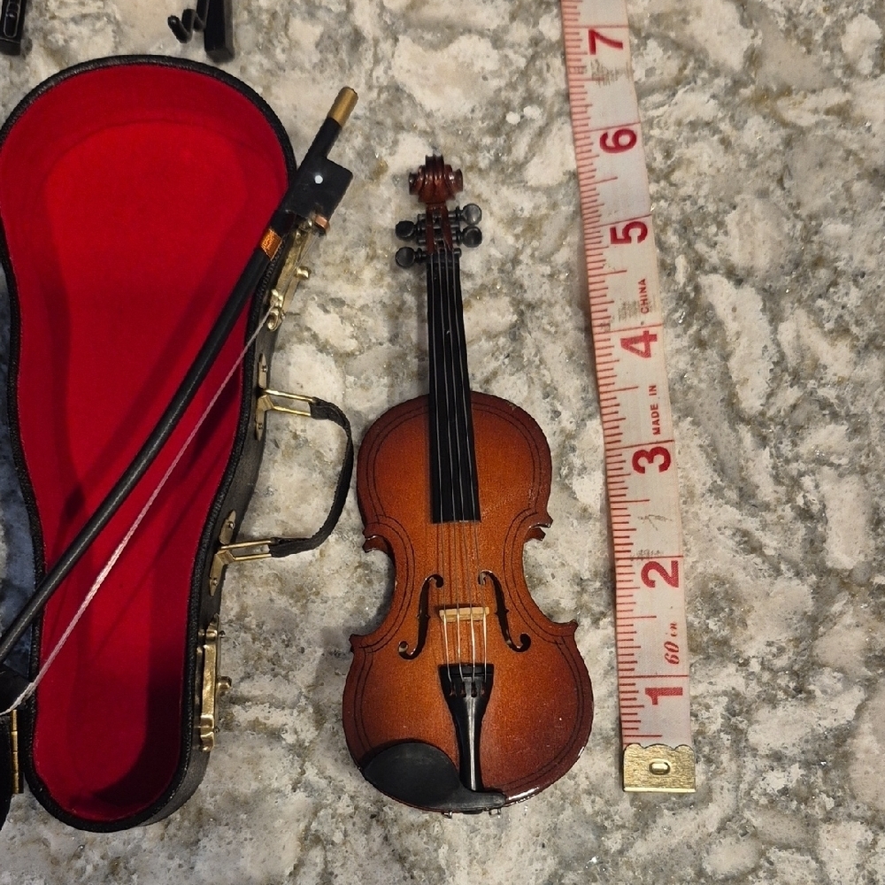 Miniature Violin with Case, Bow And Stand - Picture 2 of 5